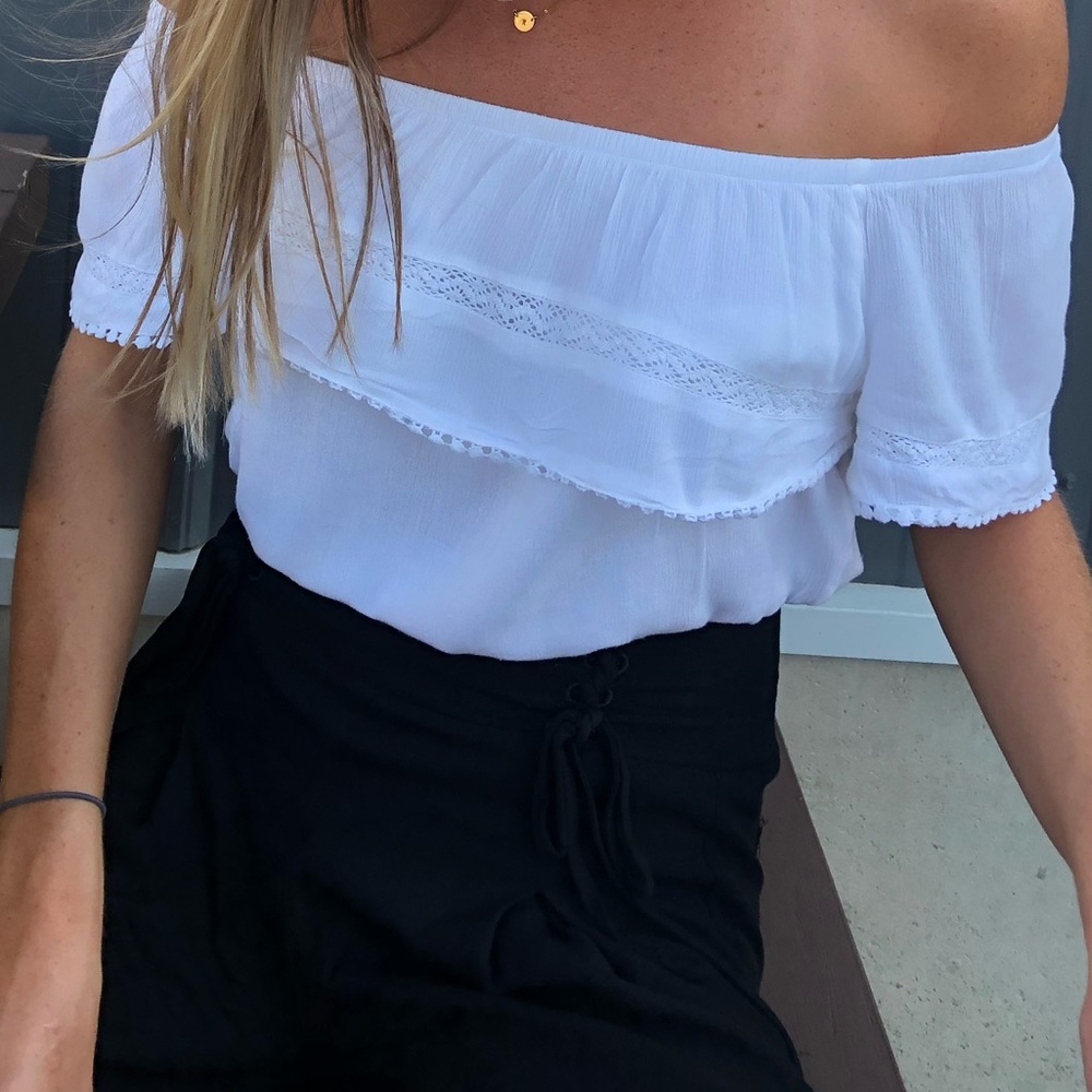 H&M White off the shoulder crop top, Size 2, Coachella Collection